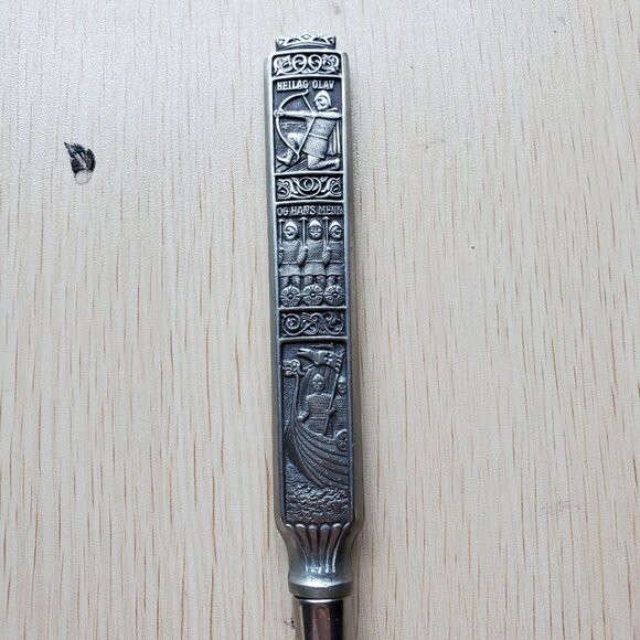 Vintage Kitchware Spar Norway Decorative Viking Handle Cheese Slicer Good - Picture 5 of 7